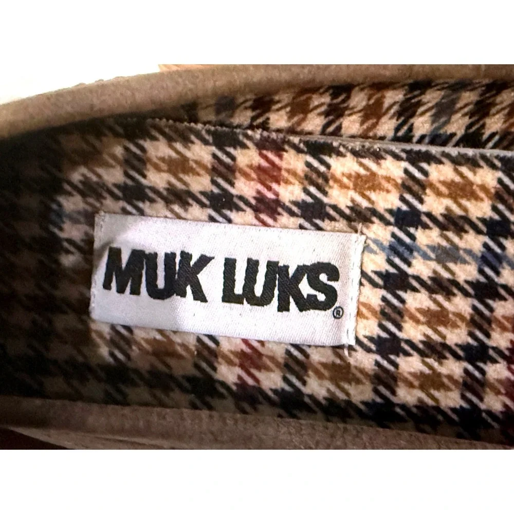 Muk Luks Womens Brown Faux Suede Chunky Block Heel Lug Sole Loafers Size 9